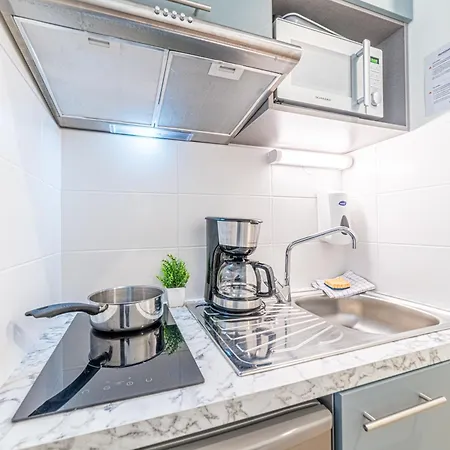 Montempô + Apparthôtel Cité Internationale 4*