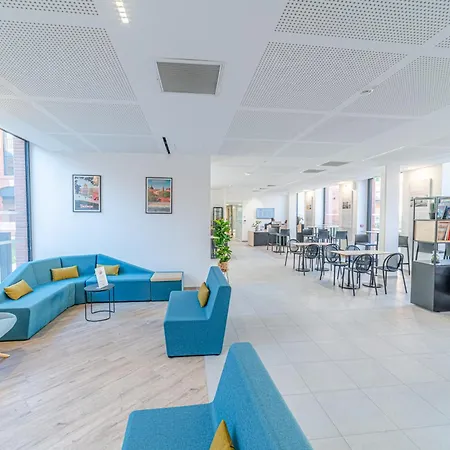 Aparthotel Montempô + Apparthôtel Cité Internationale Tolosa