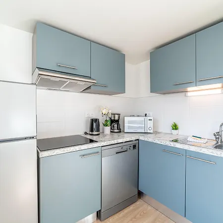 Hotel apartamentowy Montempo Cite Internationale 4*