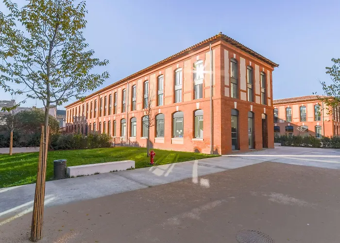 Montempô + Apparthôtel Cité Internationale Appart hôtel