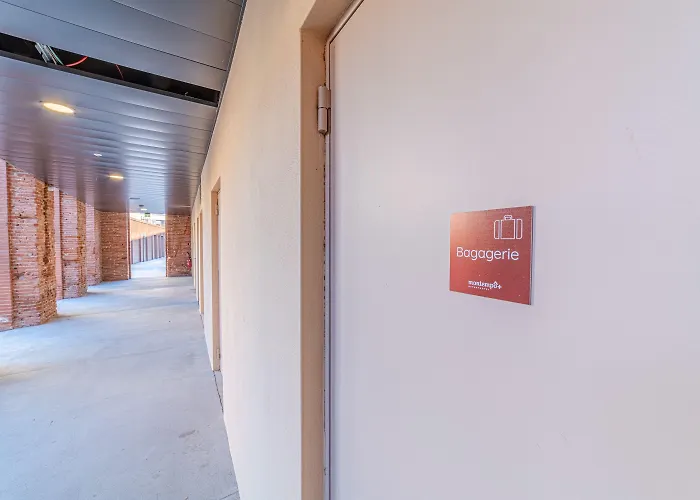 Montempô + Apparthôtel Cité Internationale Appart hôtel 4*