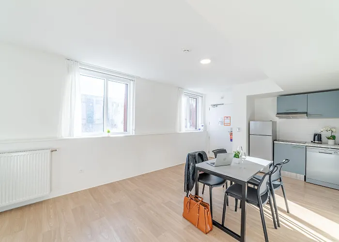 Montempo Cite Internationale 4*