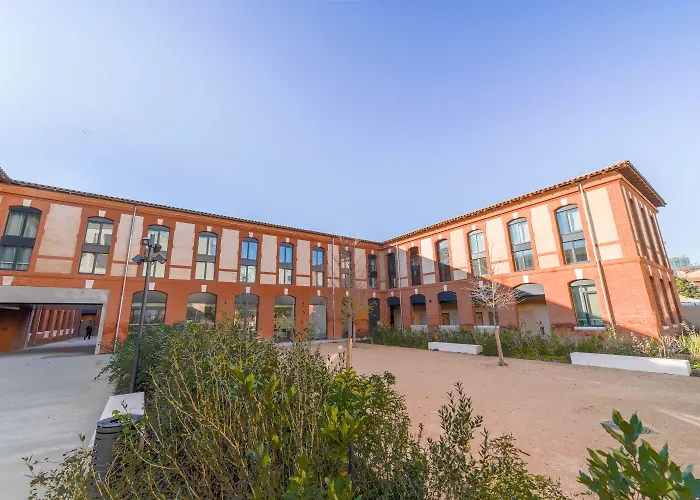 Montempo Cite Internationale 4*